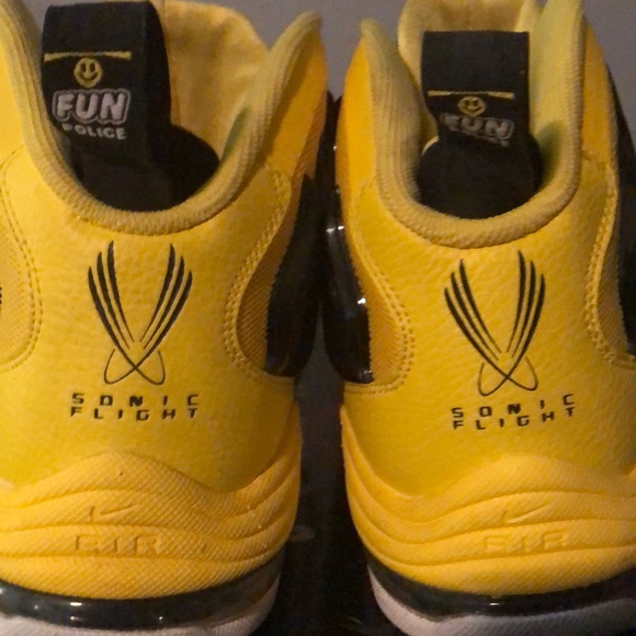 Nike Sonic Flight Fun Police - Picture 8 of 8